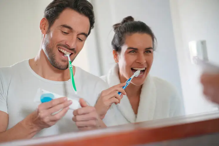 Llevas toda la vida guardando mal el cepillo de dientes: así es
