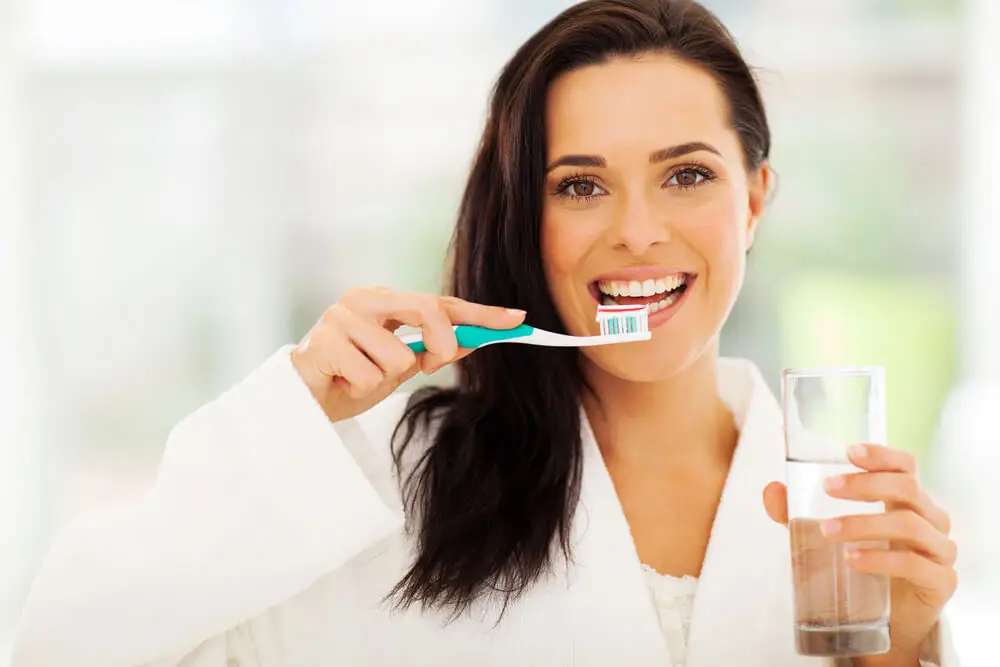 Cómo desinfectar tu cepillo de dientes?